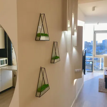 Sky Brilliant Апартаменти